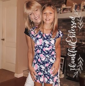 Meet your Posher, Becky